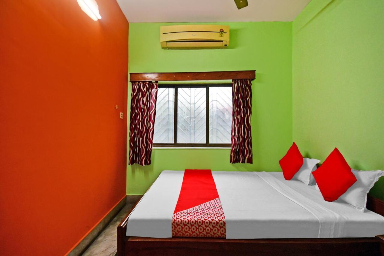 Oyo 85829 Max International Hotell Calcutta Exteriör bild