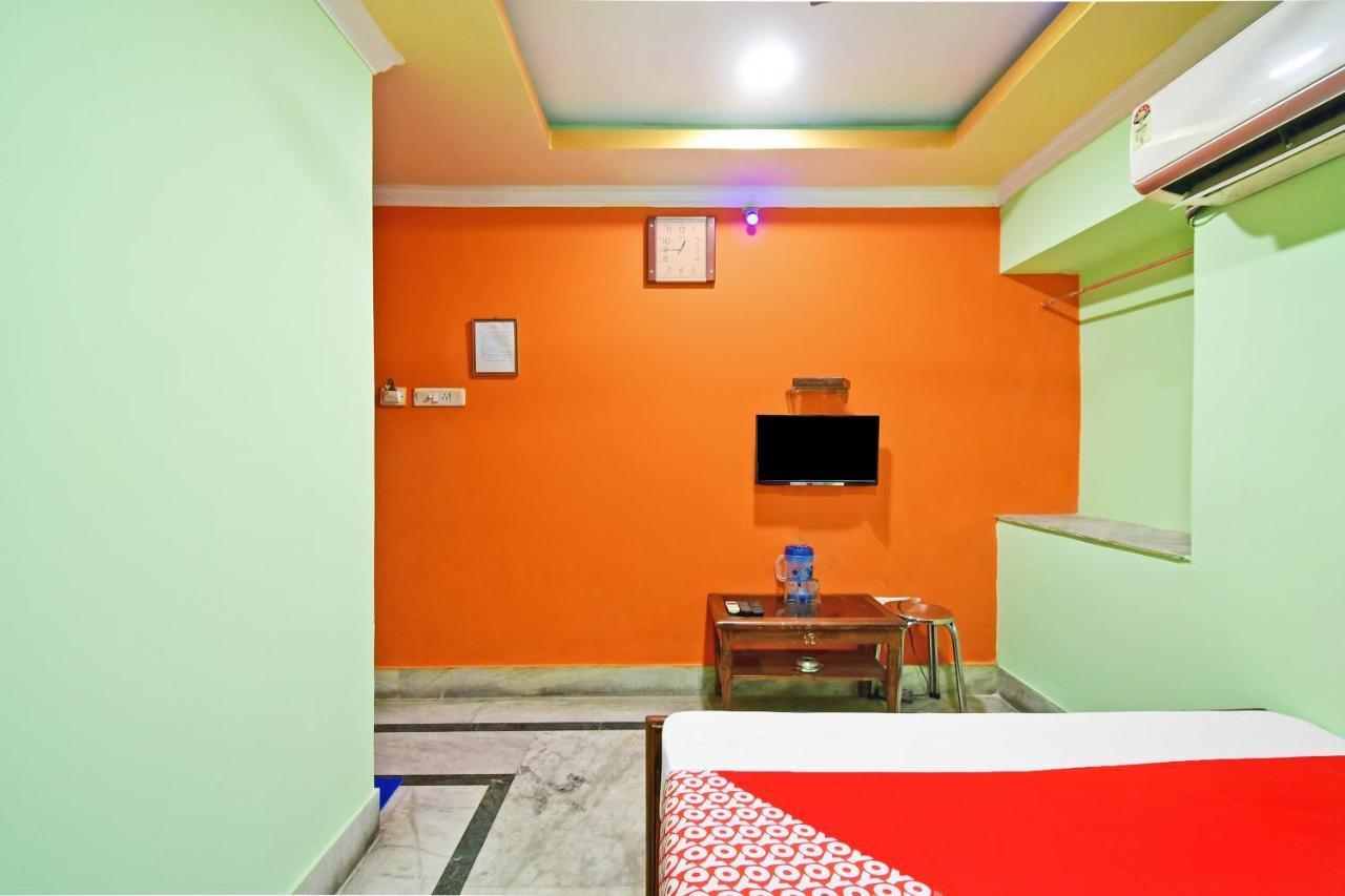 Oyo 85829 Max International Hotell Calcutta Exteriör bild