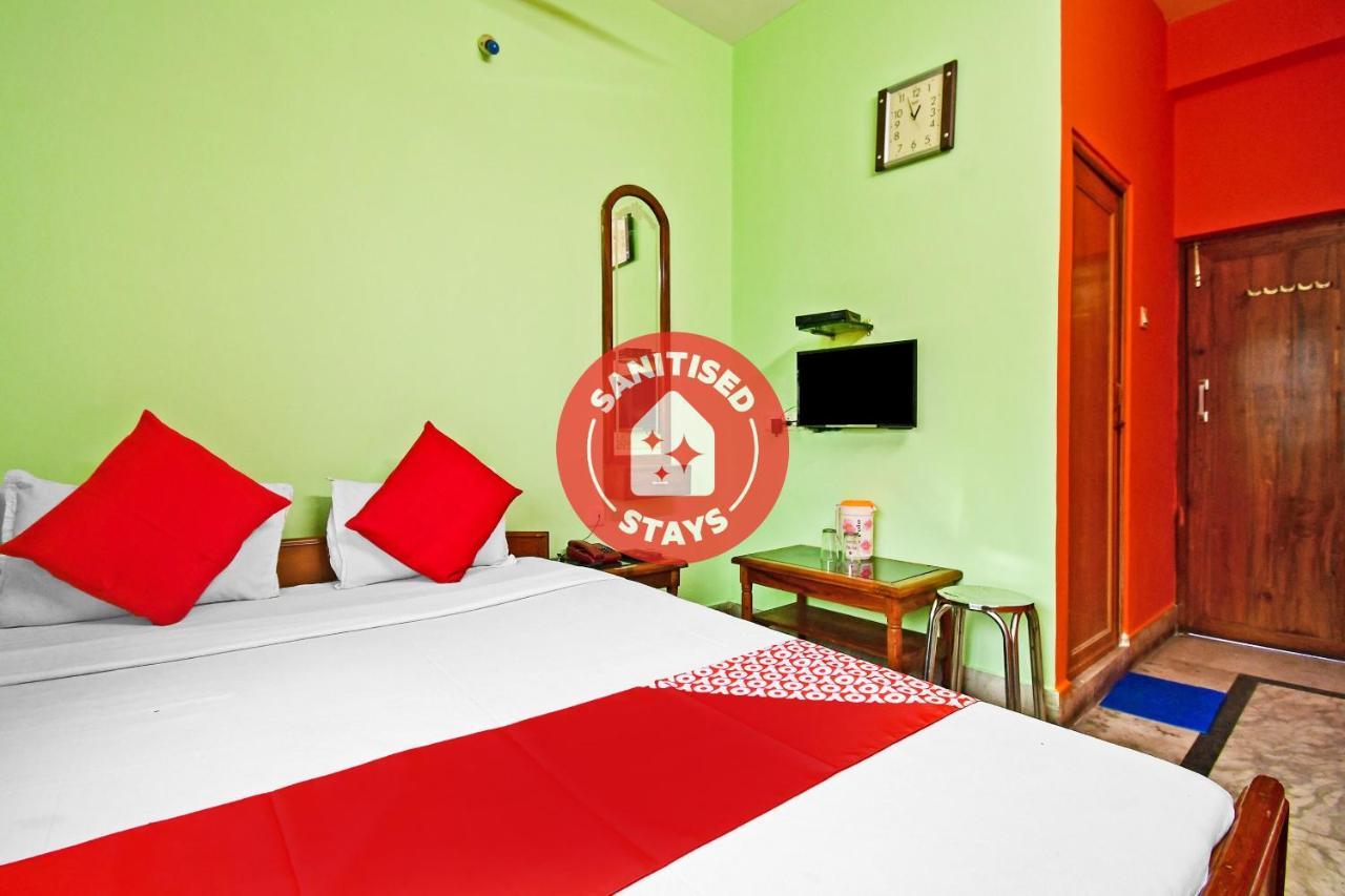 Oyo 85829 Max International Hotell Calcutta Exteriör bild